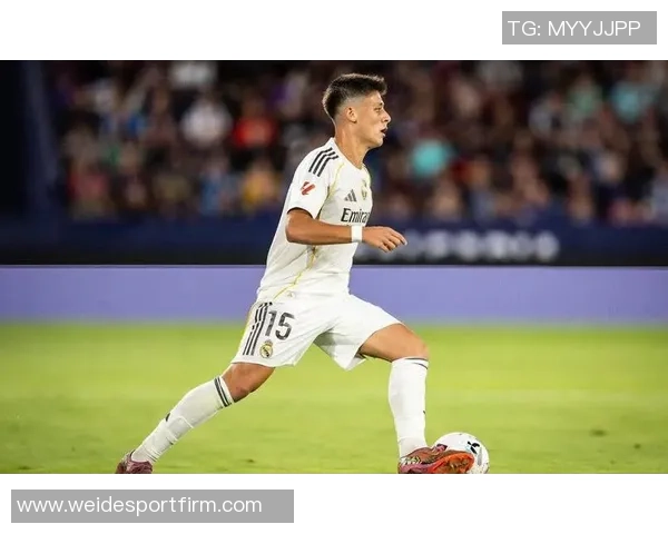 居莱尔助攻姆巴佩四次领跑西甲助攻榜展现默契配合